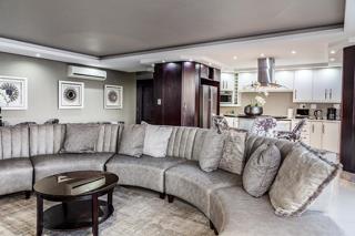 3 Bedroom Property for Sale in Waves Edge Western Cape